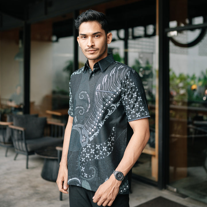 Hadinata Embroidery Batik Kemeja Pendek Vikran