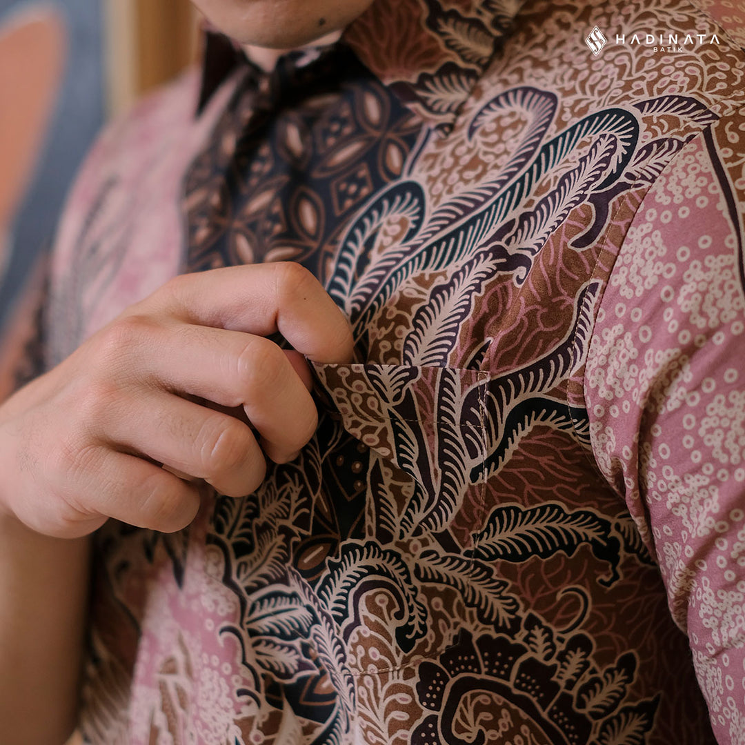 Hadinata Batik Premium Kemeja Batik Pria Lengan Pendek Superfine Bhumi Paksi Brown
