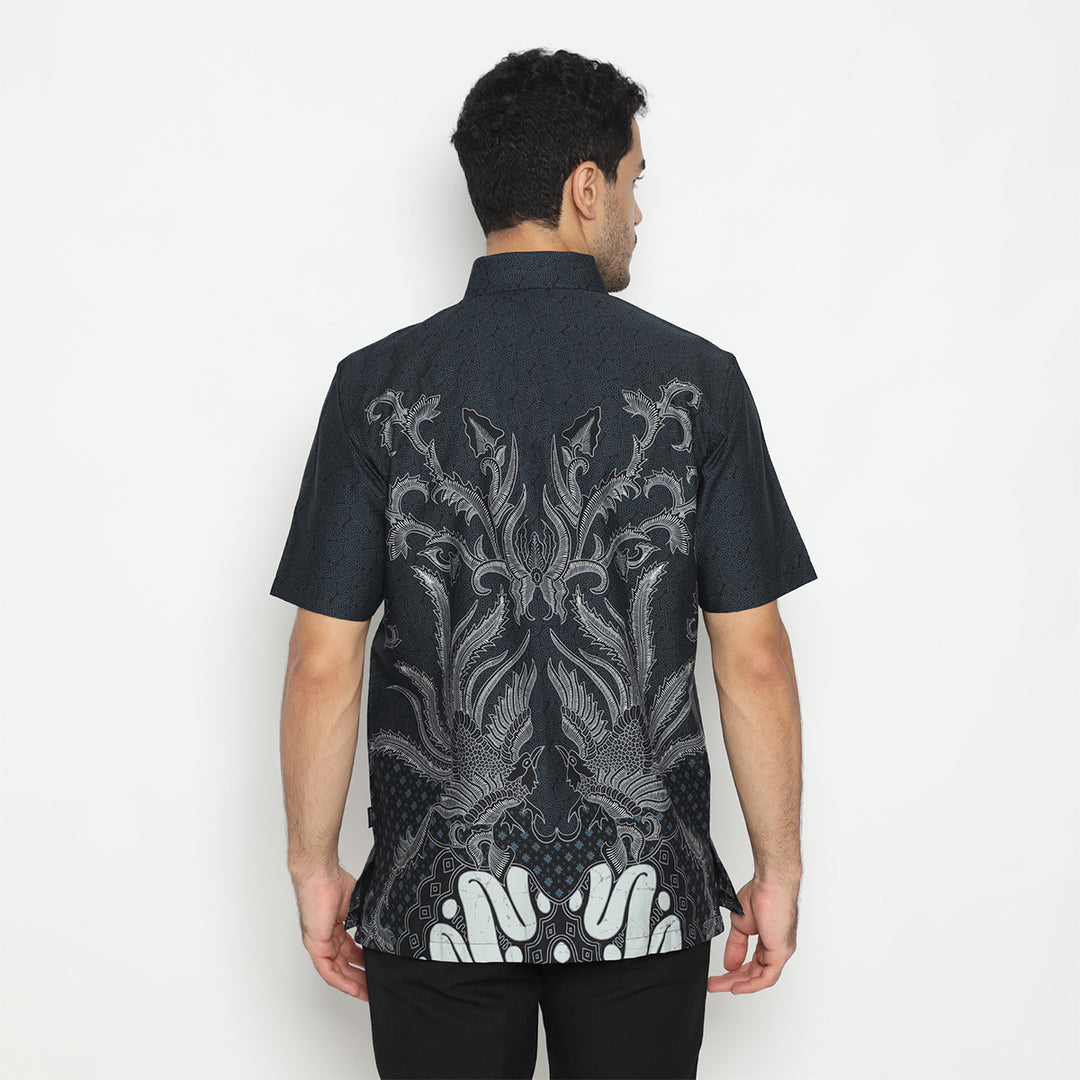 Hadinata Batik Pria Kemeja Pendek Slimfit Ranvir Ranita