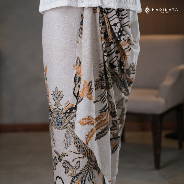 Hadinata Batik Premium Rok Lilit Batik Wanita Dobby Gulzar Cream