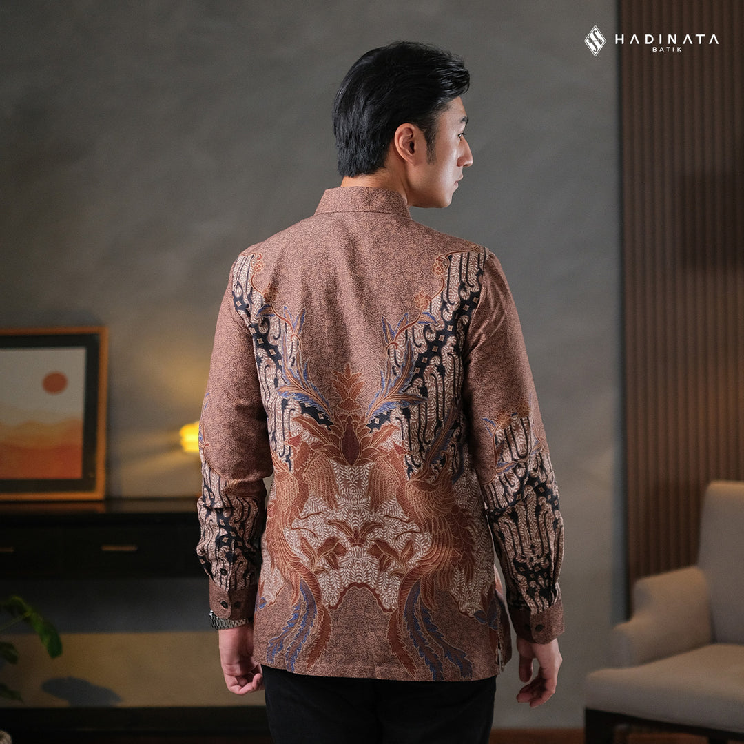 Hadinata Batik Premium Kemeja Batik Pria Lengan Panjang Dobby Furing Gulzar Brown
