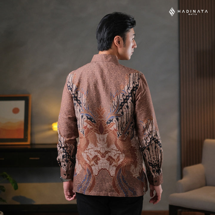 Hadinata Batik Premium Kemeja Batik Pria Lengan Panjang Dobby Furing Gulzar Brown