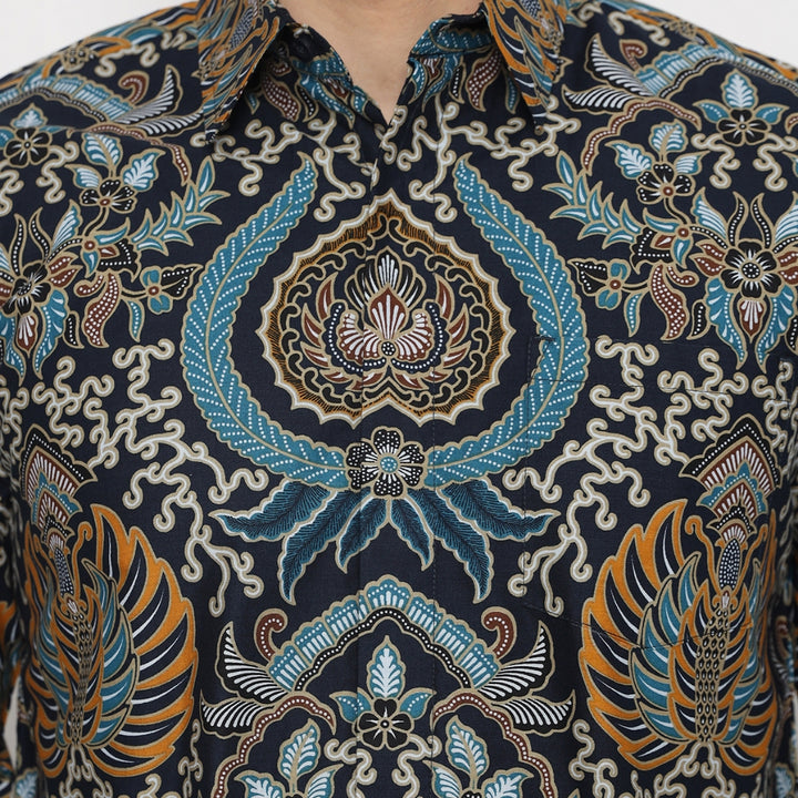 Hadinata Batik Premium Kemeja Batik Pria Lengan Panjang Furing Manoj Malika