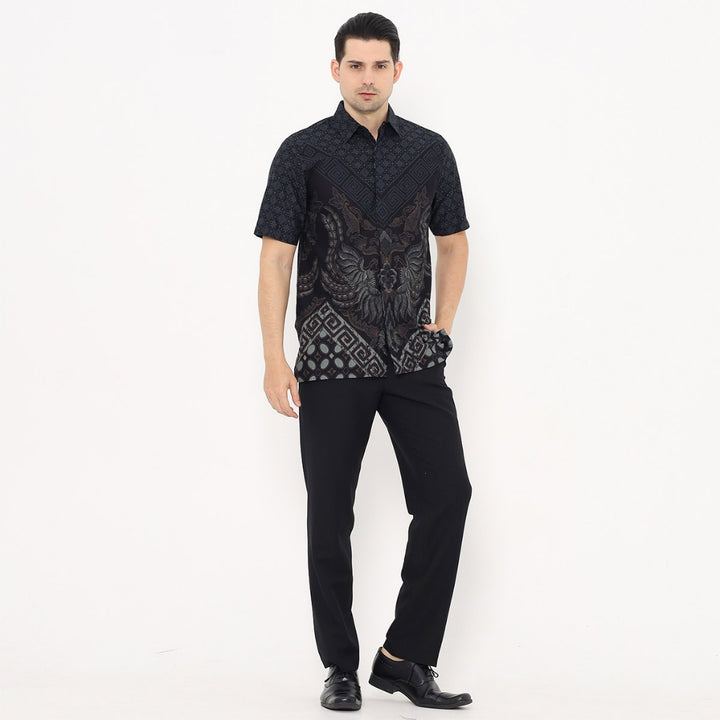 Hadinata Batik Premium Kemeja Batik Pria Lengan Pendek Superfine Amartya Arshi