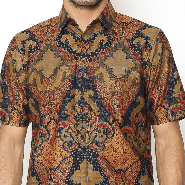 Hadinata Batik Premium Kemeja Batik Pria Lengan Pendek Karna Kalyani