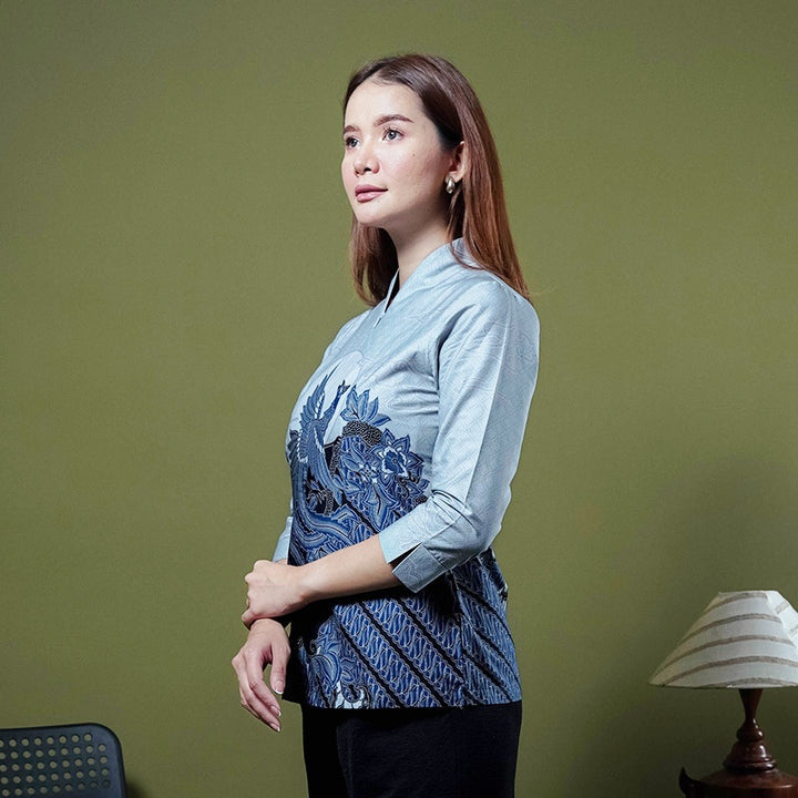 Hadinata Batik Premium Blouse Batik Wanita Superfine Divakar Grey