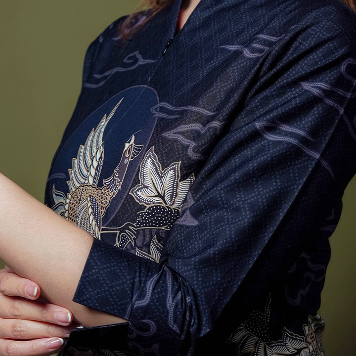 Hadinata Batik Premium Blouse Batik Wanita Superfine Divakar Black