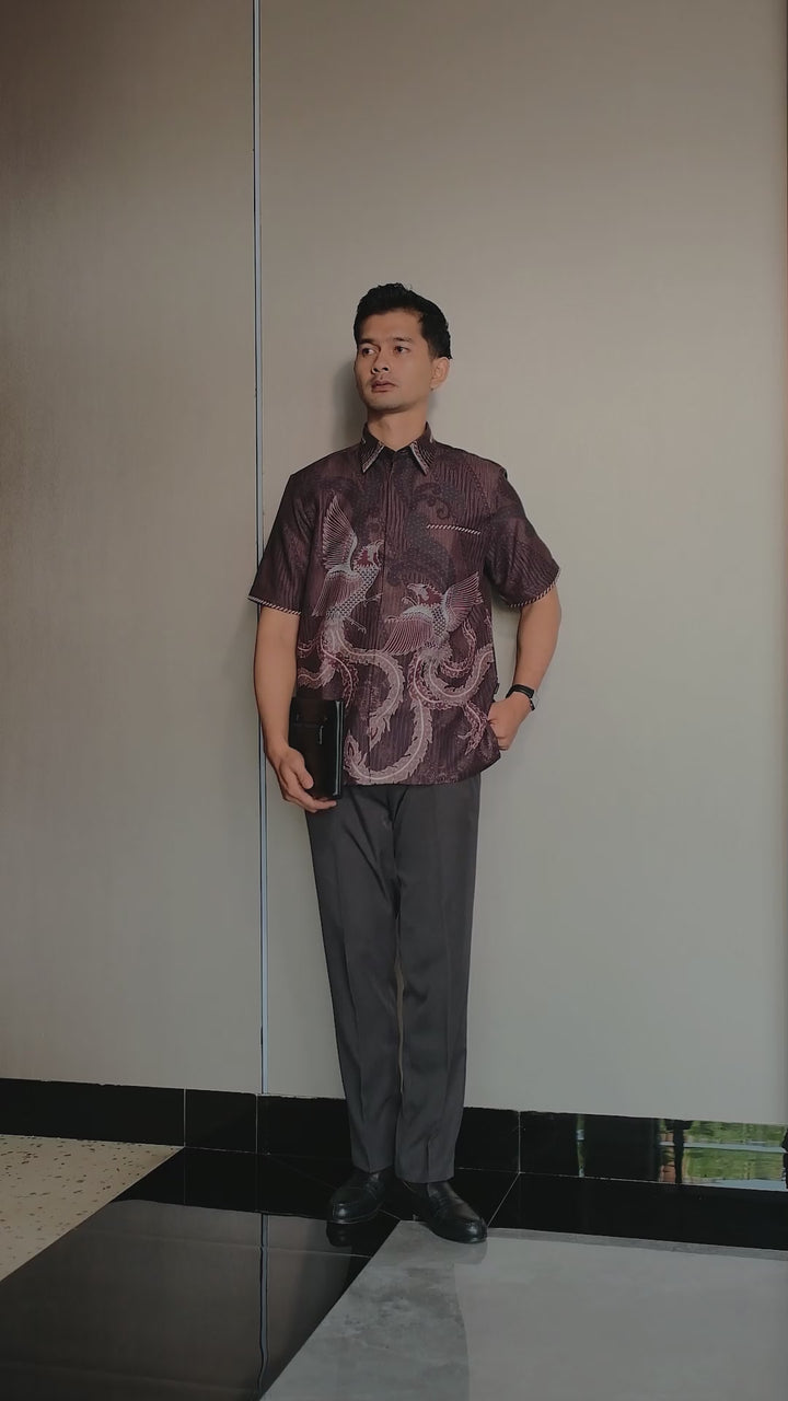 Hadinata Embroidery Batik Kemeja Pendek Dobby Aarush Maroon