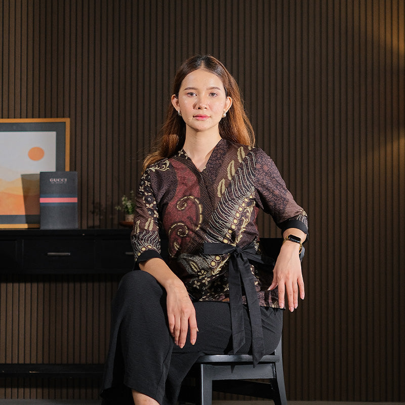 Hadinata Batik Premium Blouse Batik Wanita Lengan Panjang Superfine Deswan Maroon
