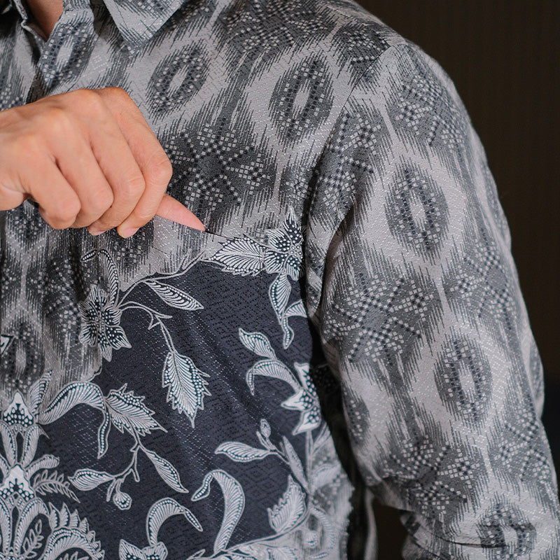 Hadinata Batik Premium Kemeja Batik Pria Lengan Panjang Dobby Furing Vardhana Black