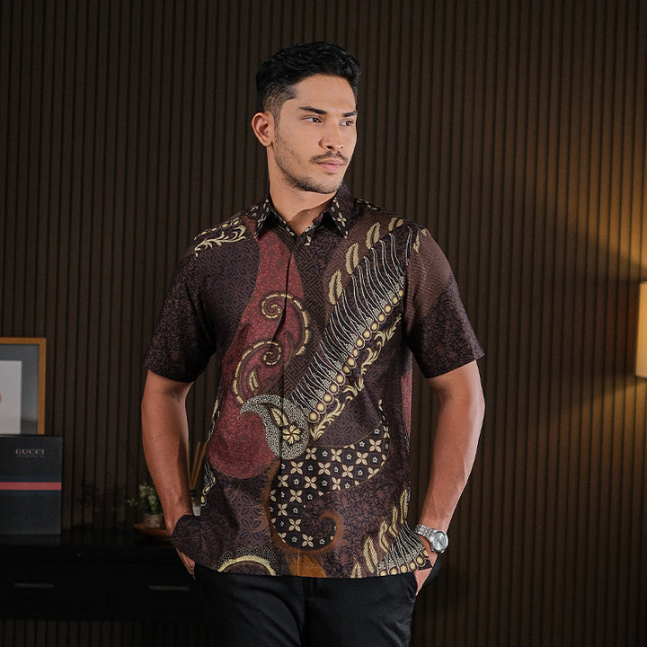 Hadinata Batik Premium Kemeja Batik Pria Lengan Pendek Superfine Deswan Maroon