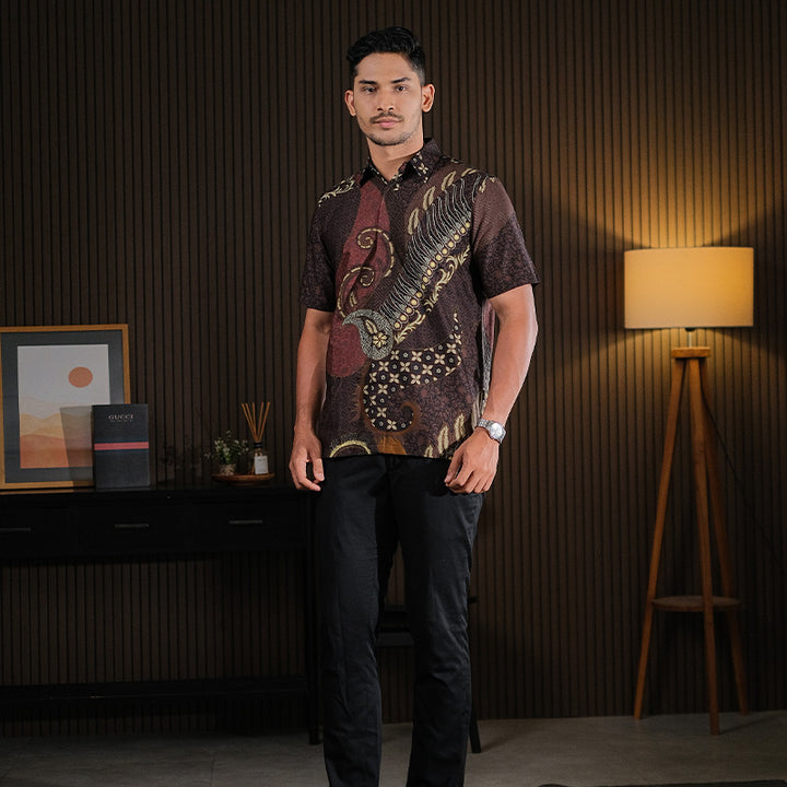 Hadinata Batik Premium Kemeja Batik Pria Lengan Pendek Superfine Deswan Maroon