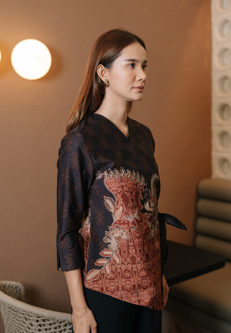 Hadinata Batik Wanita Superfine Blouse Kiyani Kivan-1
